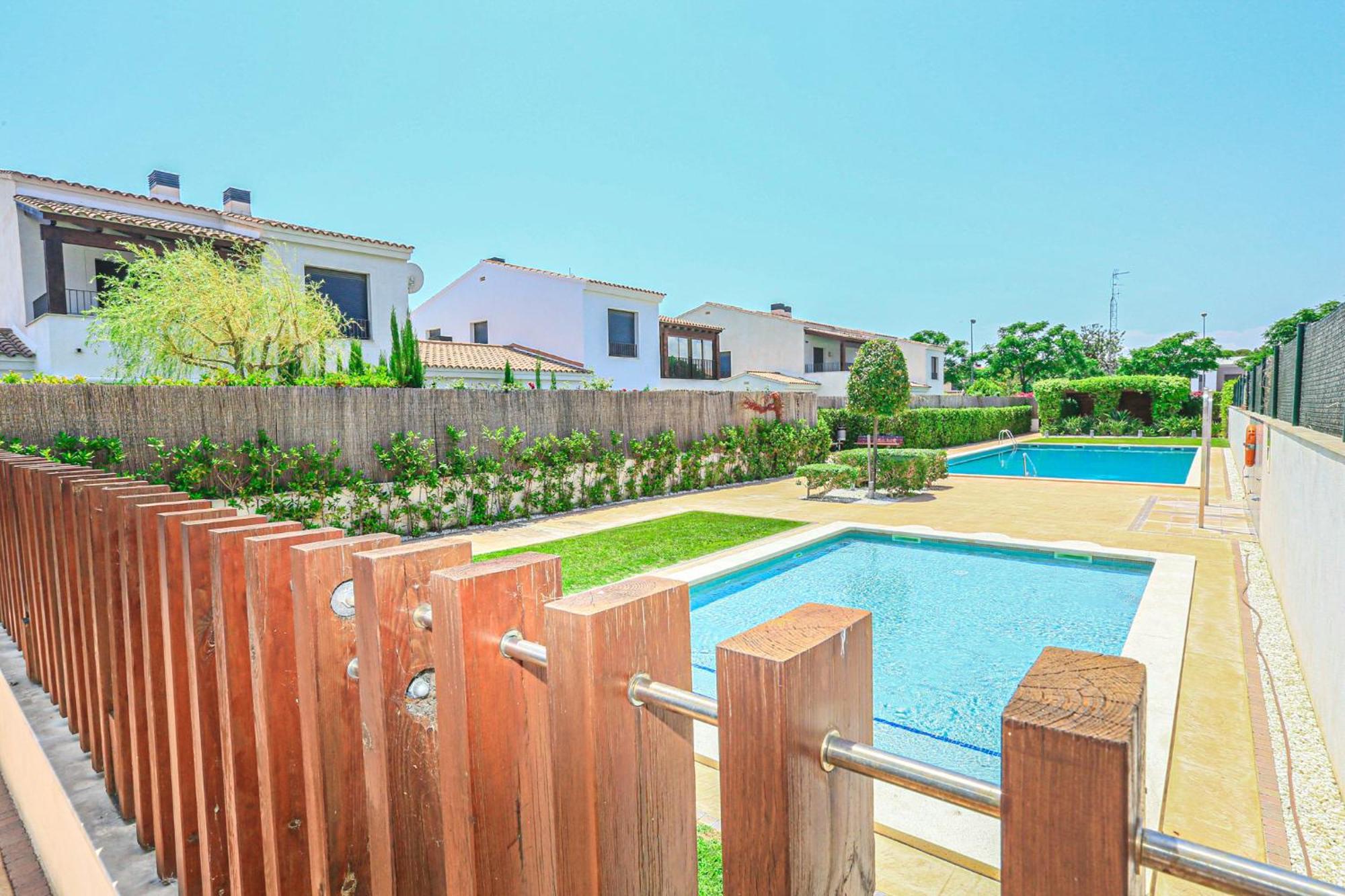 Litoral Costa Dorada - Passeig Del Mar Only Families Cambrils Exterior foto